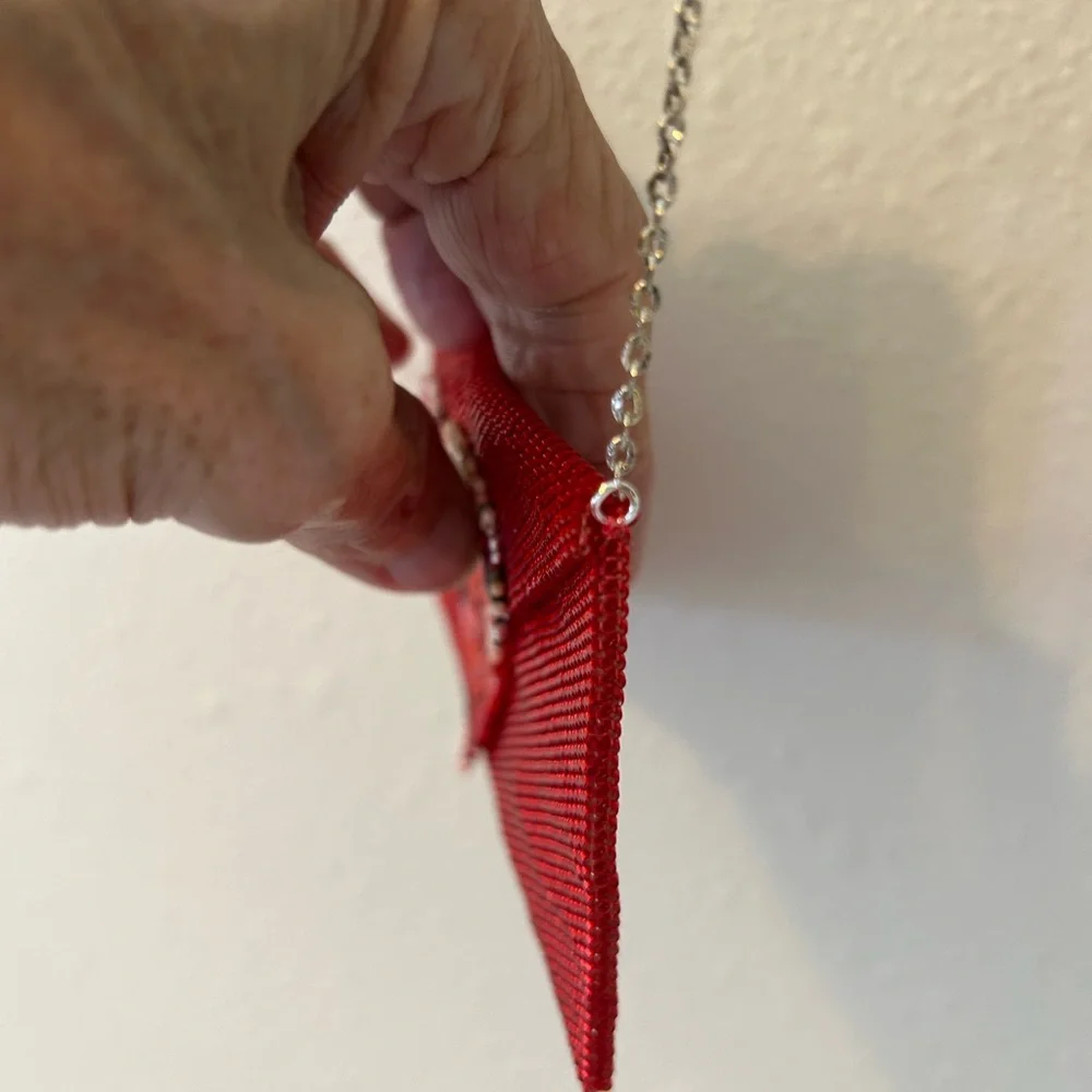 Red Beaded Pouch - Picture 4 of 8